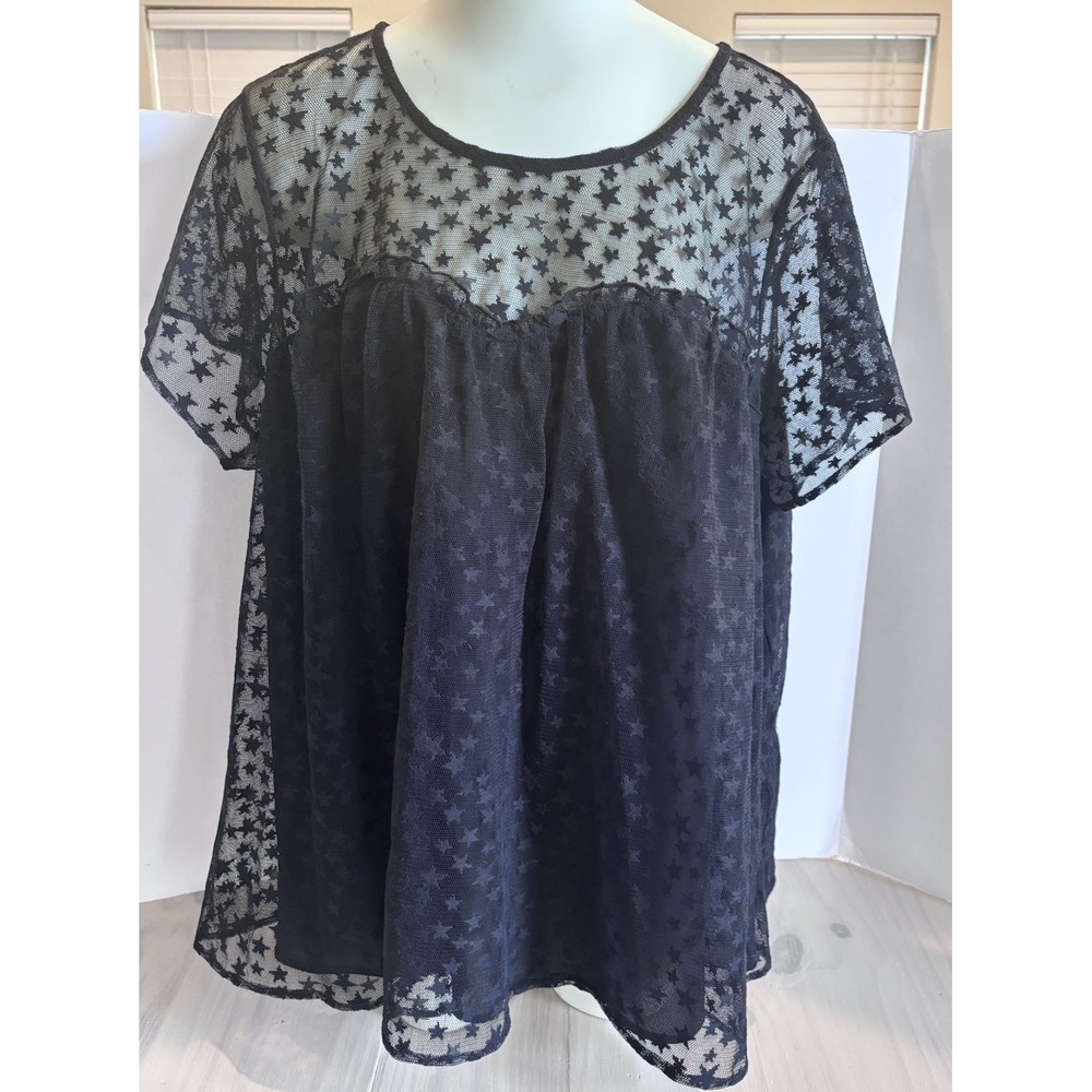 Torrid Star Mesh Blouse Womens 0 Sweetheart‎ Neck Sheer Yoke Overlay EUC